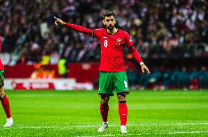 上演国家队生涯首个帽子戏法！28球22助，B费为葡萄牙已参与50球