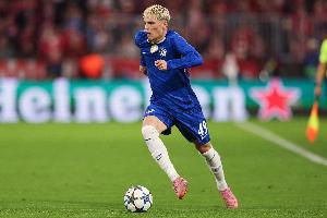 ESPN：曼联此前拒绝了切尔西将拉维亚和恩昆库加入加纳乔交易