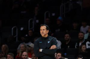 皮尔斯：斯波是顶尖教练 真正的执教艺术 手下没有所谓的超巨