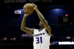 里基·戴维斯：刷三双是我做过最糟糕的事 直到今天人们还在谈论