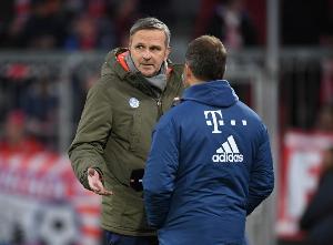 哈曼：20年来里很少看到能像卡尔这样表现的年轻球员，他很有天赋