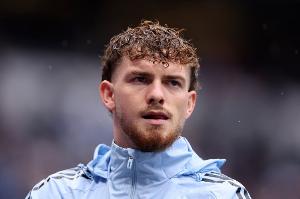 埃利奥特出场机会少，埃梅里：对他的训练很满意，但球队竞争激烈