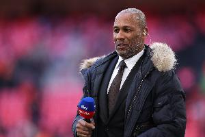 热刺名宿：半场结束我就想躲进包厢，阿森纳进球后热刺就崩盘了