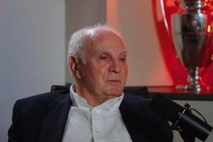 赫内斯：无法理解巴萨欠了13亿债还能在西甲，换别的国家早降级了