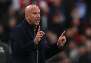 斯洛特：以球队的战术布置和球员质量，没人会预料我们会输这么多