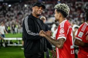 目前德甲断层第一！TA谈孔帕尼重建拜仁：专注细节、打造良好氛围