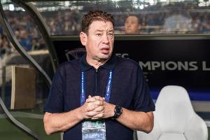 娄一晨：斯卢茨基对自身战术有近乎痴迷的坚持，改变可能性非常小