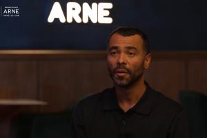 周薪只差5000！阿什利·科尔：阿森纳谈好合同又反悔，我没被尊重