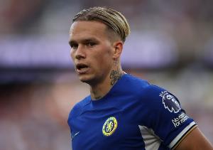 一年了...邮报：穆德里克通过了自愿测谎，但甚至无法进入科巴姆