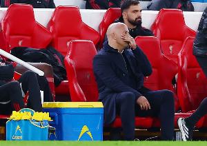 斯洛特：中场时没人预料到会输1-4，我也在反思自己的选择