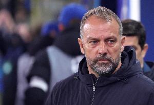 世体：巴萨希望补强中卫中锋边锋，凯恩、莱奥、格伊等人是目标