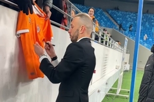 记者：萨里奇疑似挥别海牛，效力三年功勋卓著