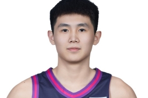 新星李悦洲开启CBA生涯 目标最佳新秀