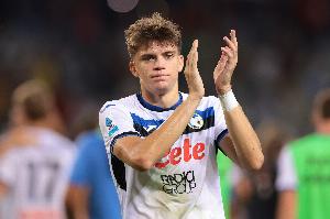 斯基拉：国米、那不勒斯考察20岁右后卫帕莱斯特拉