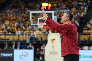 东方体育日报：中国男篮无缘世界杯？绝非危言耸听