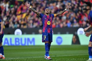 世体：拉菲尼亚有望首发战马竞破球荒 库巴西唯一进球来自对马竞