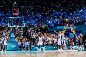 美国队危险吗？库里：世界正在追赶我们 但还没有追上