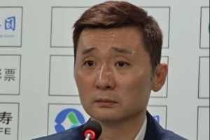 刘炜：阿不都沙拉木腰部伤病 朱旭航腿伤 为了联赛进行了人员调整