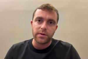 罗马诺：萨拉赫突然开炮让人震惊，若转会去沙特和大幅降薪二选一