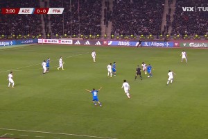 法国2-1反超！古斯托送助攻，阿克利乌什门前打空门得手