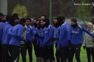 赛前：帕尔默回归蹦蹦跳跳好大笑声球队氛围比以往更加兴奋