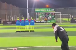 吃吃喝喝看比赛！来看在工体包厢里看北京国安比赛是什么感觉