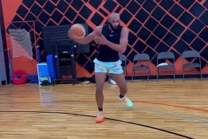 重温孙兴慜在2018年对阵墨西哥的比赛中的进球