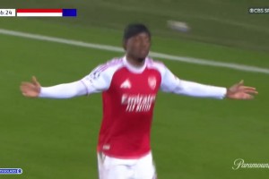 阿森纳2-0布鲁日！苏维门迪下底传中，马杜埃凯包抄头球空门双响